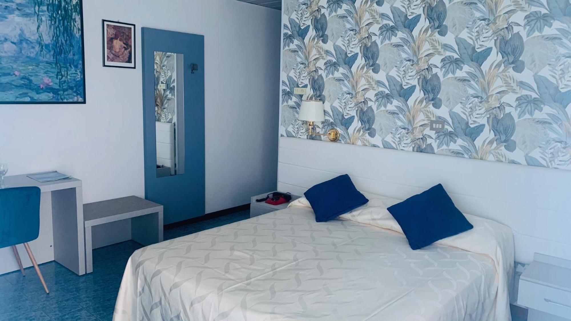 Hotel Majestic Gabicce Mare Exterior foto